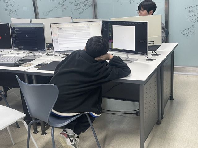 코딩AI학원 수업 모습 5